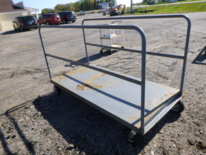 lot 12 image: Flatbed Metal Cart