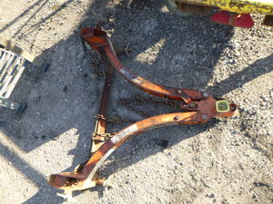 lot 25 image: U-Haul Heavy Duty CarTruck Bumper Pull