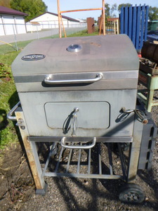 lot 35 image: Kingsford Wood Fired Grill