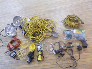 lot 41 image: Shops Lights and Cords