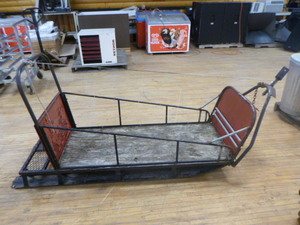 lot 56 image: Husky Dog Sled