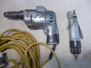 lot 60 image: Pneumatic Tools