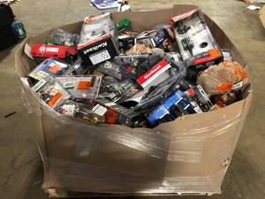 Gaylord of Assorted Door Locks  Various Models and Conditions Customer Returns See Pictures