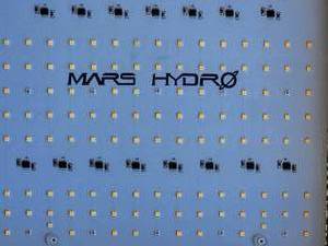 lot 93B image: Mars Hydro LED Grow Light Fixture TS-600 C