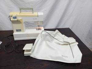 Bernette Sewing Machine