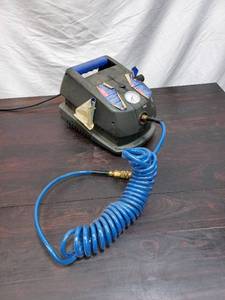 Small Campbell Hausfeld Air Compressor