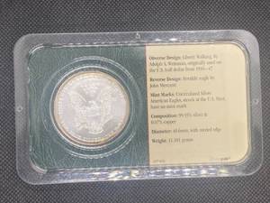 2002 Uncirculated American Silver Eagle in Original sealed Littleton Holder