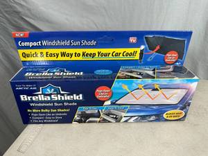New Brella Shield Windshield Sun Shade
