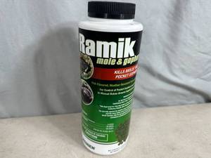 New 1 lb Jar of Ramik Mole and Gopher Poison
