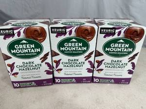 30 Keurig Green Mountain Coffee K-Cups - Dark Chocolate Hazelnut