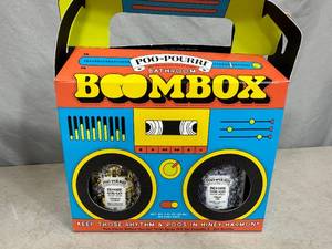 New Poo-Pourri Double Bottle Bathroom Boombox Gift Set