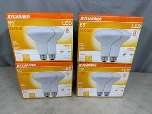 8 New Sylvania LED IndoorOutdoor Flood Light Bulbs