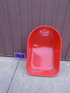 lot 106 image: Craftsman 6 cubic foot wheel barrow. Tub only.