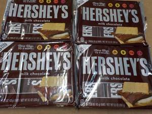 lot 143 image: 4 pkgs Hersheys Full Size Candy Bars- 6 each