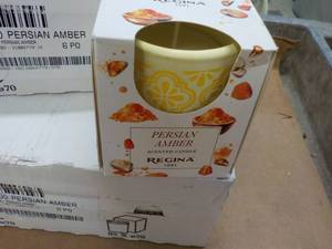 lot 230 image: 12 Regina Persian Amber Scented Candles