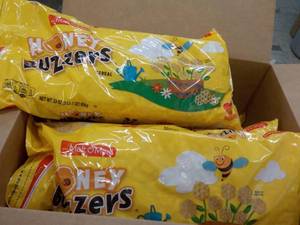 lot 235 image: 3 - 33oz Bags Honey Buzzers Malt O Meal Cereal best date 10162023