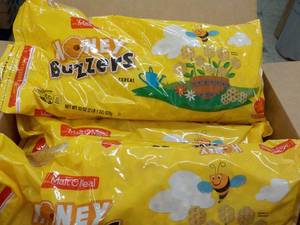 lot 238 image: 3 - 33oz Bags Honey Buzzers Malt O Meal Cereal best date 10162023