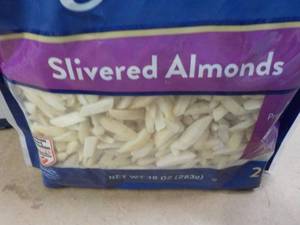 lot 259 image: 7 - 10 oz Bags Fischer Slivered Almonds Best By 01182023