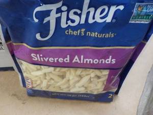 lot 261 image: 7 - 10 oz Bags Fischer Slivered Almonds Best By 01182023