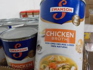 lot 421 image: 24 cans Swansons Chicken Broth...