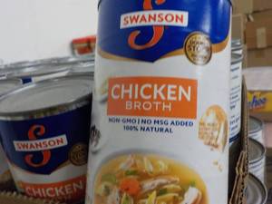 lot 425 image: 24 cans Swansons Chicken Broth...