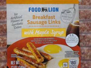 lot 469 image: A 12 Food Lion Frozen Pkgs Breakfast Sausage Links