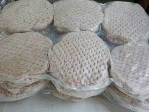 lot 475 image: C 10 lb. Frozen 100% Angus Beef Patties