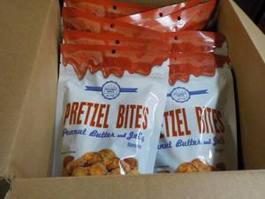 lot 527 image: 10 - 7 oz bags Peanut Butter and Jelly Pretzel Bites past best date