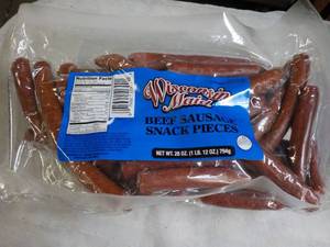 lot 532 image: Wisconsin Maid Beef Sausage Snack Pieces 28 oz bag