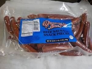 lot 534 image: Wisconsin Maid Beef Sausage Snack Pieces 28 oz bag