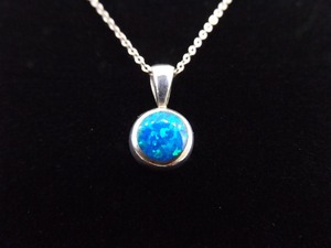 .925 Sterling Silver Opal Pendant Necklace