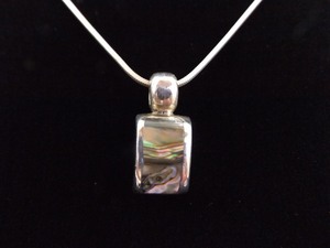 .925 Sterling Silver Inlayed Blue Abalone Pendant Necklace