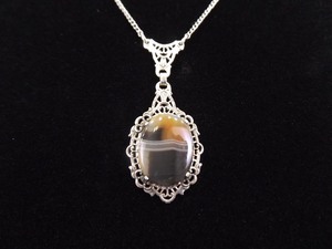 .925 Sterling Silver Agate Cabochon Pendant Necklace