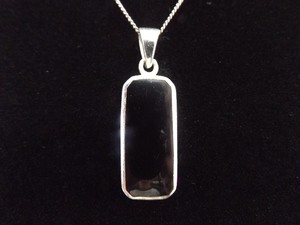 .925 Sterling Silver Inlayed Black Onyx Pendant Necklace