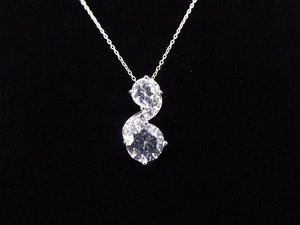 .925 Sterling Silver Zirconia Pendant Necklace