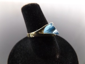 .925 Sterling Silver Blue Topaz Vermeil Ring Size 6