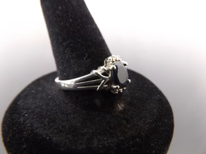.925 Sterling Silver Deep Blue Sapphire Ring Size 9