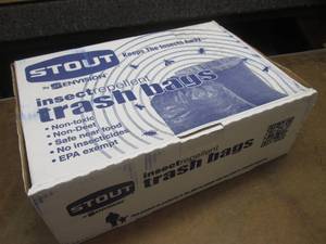 lot 69 image: (MM) Box of 65 55 Gallon Insect Repellent Trash Bags 37 x 52