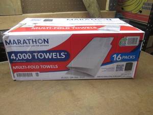 lot 81 image: (KK) Case of 4000 Multi-Fold Towels 16 Packs of 250