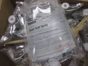 lot 111 image: (MM) Case of 12 Pouches Rubbermaid Clean Seat Toilet Seat Cleaner Spray 13.5oz