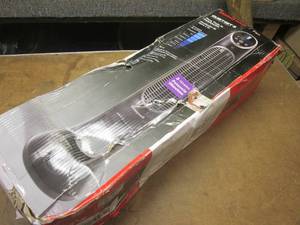 lot 133 image: (MM) Honeywell QuietSet 8 Whole Room 40 Tower Fan - Open Box