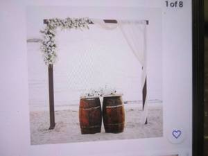 lot 146 image: (PLT1) Clumpossom 7.5ft Wooden Wedding Arch
