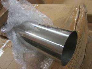 lot 165 image: (PLT2) Performance Universal Exhaust TipPipe 48 Long - 2 1516 OSD