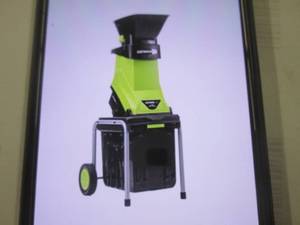 lot 202 image: (PLT5) EarthWise Electric 15 Amp Chipper Shredder Model GS70015