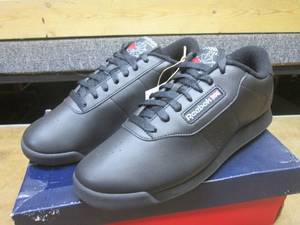 lot 219 image: (NN) Reebok Classic Princess Wide D Shoes Size Womens 11 - New In Box