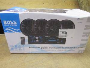 lot 220 image: (NN) Boss Bluetooth Marine MP3-Compatible Digital Media AMFM Receiver
