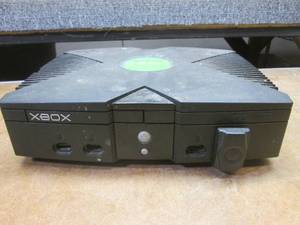lot 236 image: (MM) X Box - Powers On