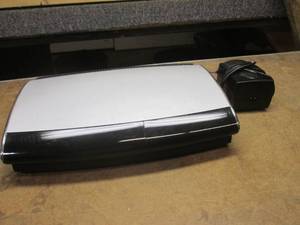lot 247 image: (PP) Bose Model AV28 Media Center - Wall Plug Not Included