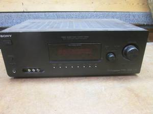 lot 250 image: (II) Sony STR-K7100 Multi Channel AV Receiver - Powers On