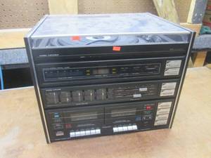 lot 270 image: (SS) SR 3000 Series AMFM Tuner  Dual Cassette  Amplifier  Turntable - Powers On